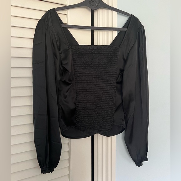 Abercrombie silk shirt size M - Picture 4 of 4